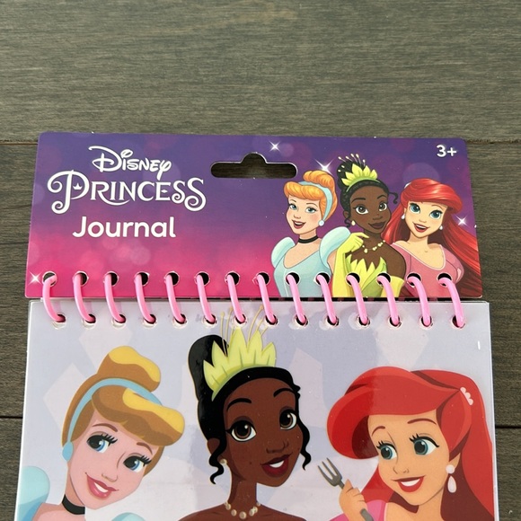 DISNEY Princess Journal, Confidence Looks Good On Me, Kid Girls Notebook Pink - Picture 2 of 7